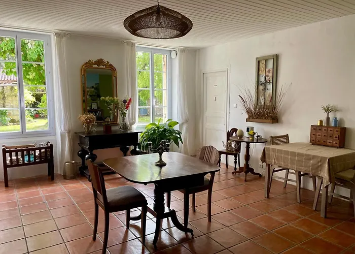 La Vigne D'or فندق مبيت وإفطار Teuillac